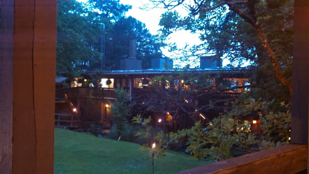 Mountain Harbor Resort and Spa - photo 82