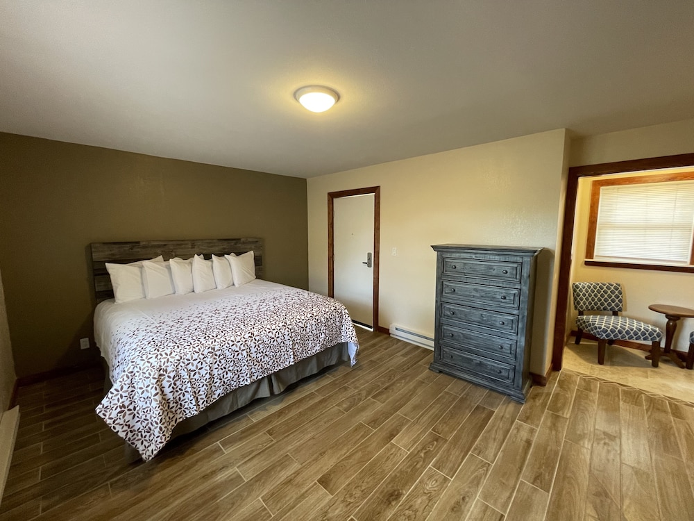 Estes Mountain Inn - photo 30