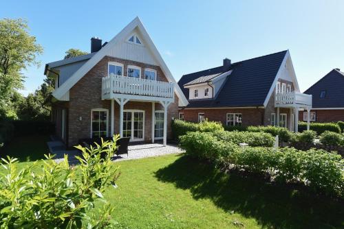 Haus Brandente Waldstraße — 4-Star Luxury Hotel in Wyk Auf Foehr, Germany