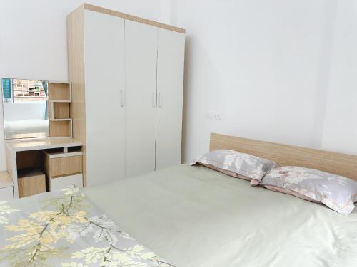 Cozy Nest 402Tdh30 — 4-Star Luxury Hotel in Hanoi, Vietnam