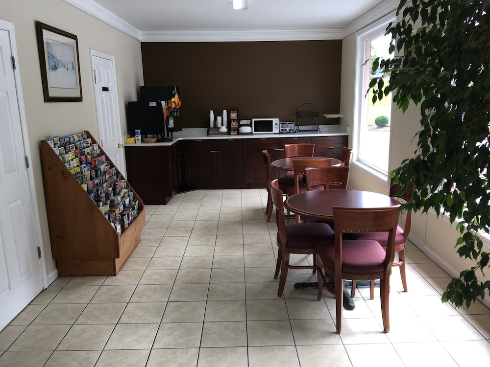 Mountain Valley Inn Dillard - photo 30