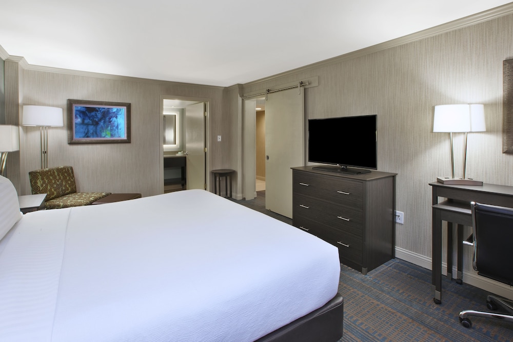 Holiday Inn Columbus Dwtn Capitol Square by IHG - photo 17
