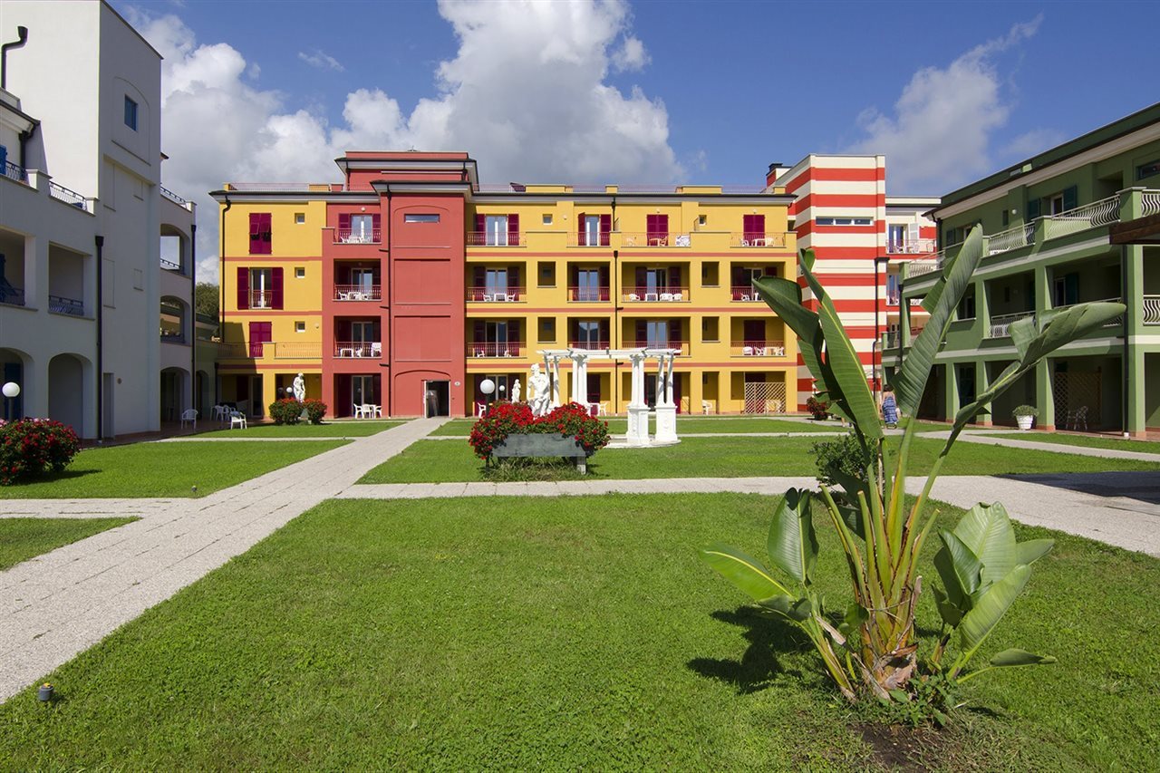 Hotel Residence Ai Pozzi Village — 4-Star Luxury Hotel in Loano, Italy