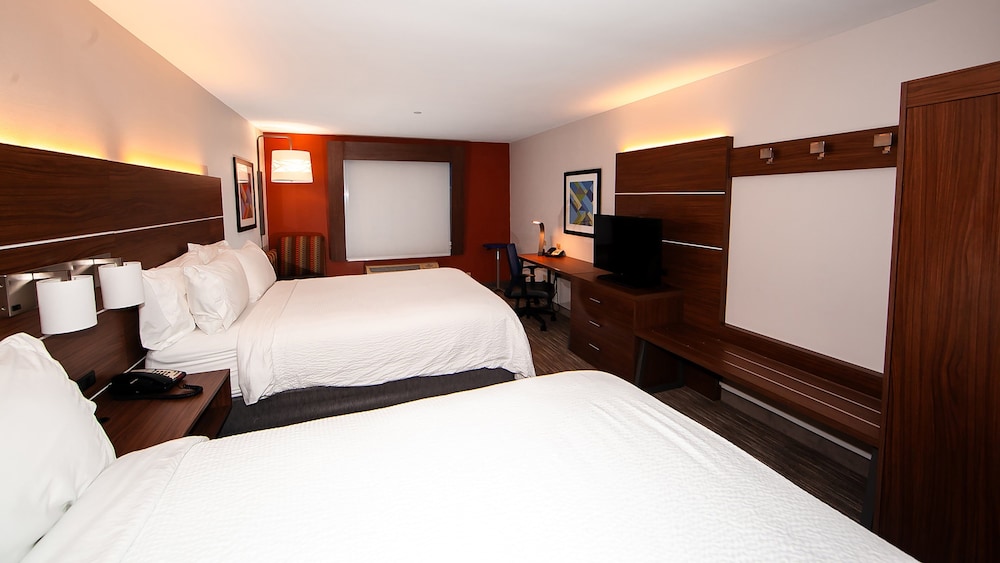 Holiday Inn Express Hotel & Suites Chicago South Lansing by IHG - photo 10