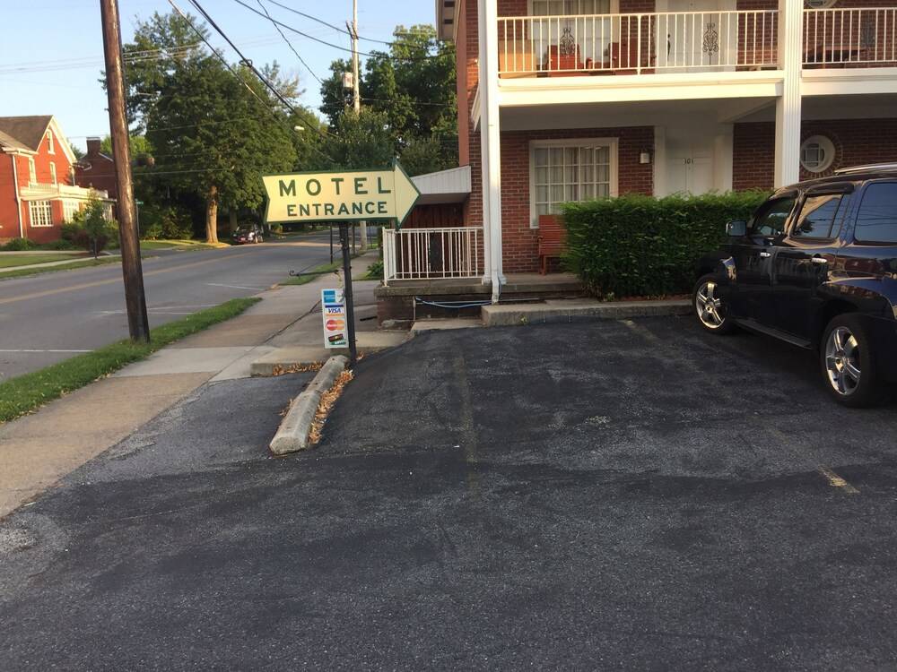 Motel Townhouse - photo 31
