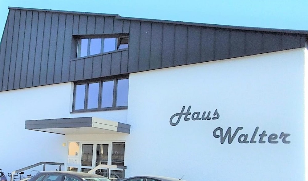 Appartementhäuser Herbert und Walter — 4-Star Luxury Hotel in Bad Fussing, Germany