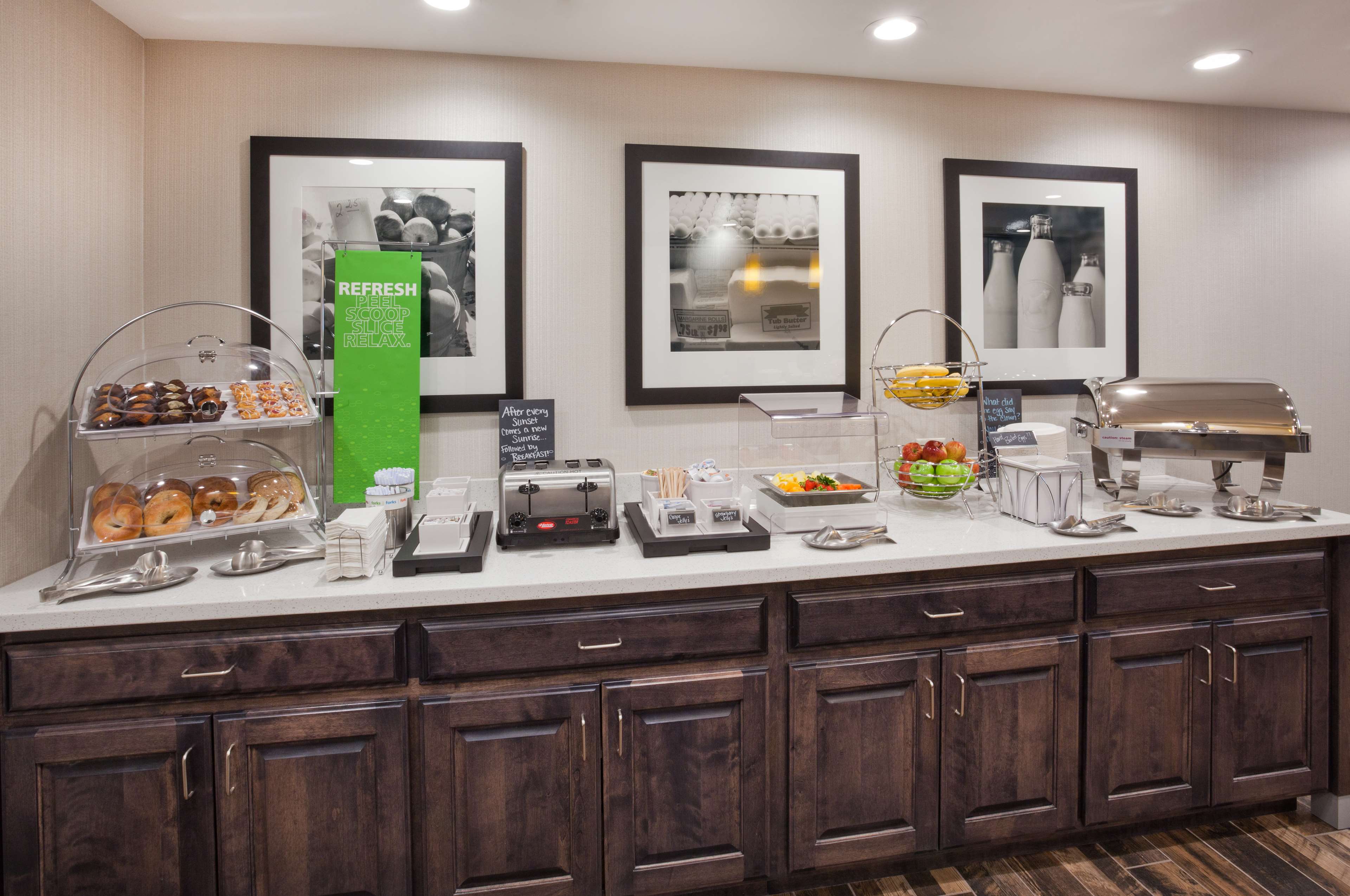 Hampton Inn & Suites Sioux City South - photo 15