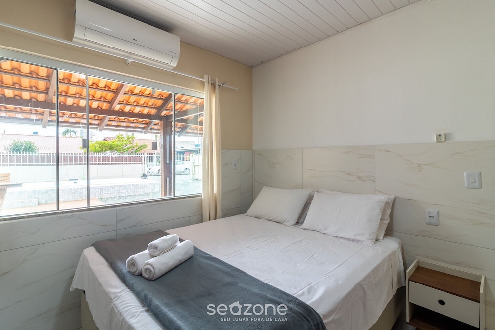 4 BR House w Pool 500m From Beto Carrero Jrs0130