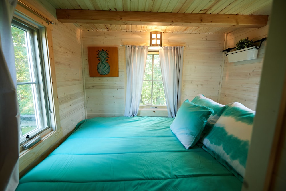 Tuxbury Pond Camping Resort Cottage - photo 25