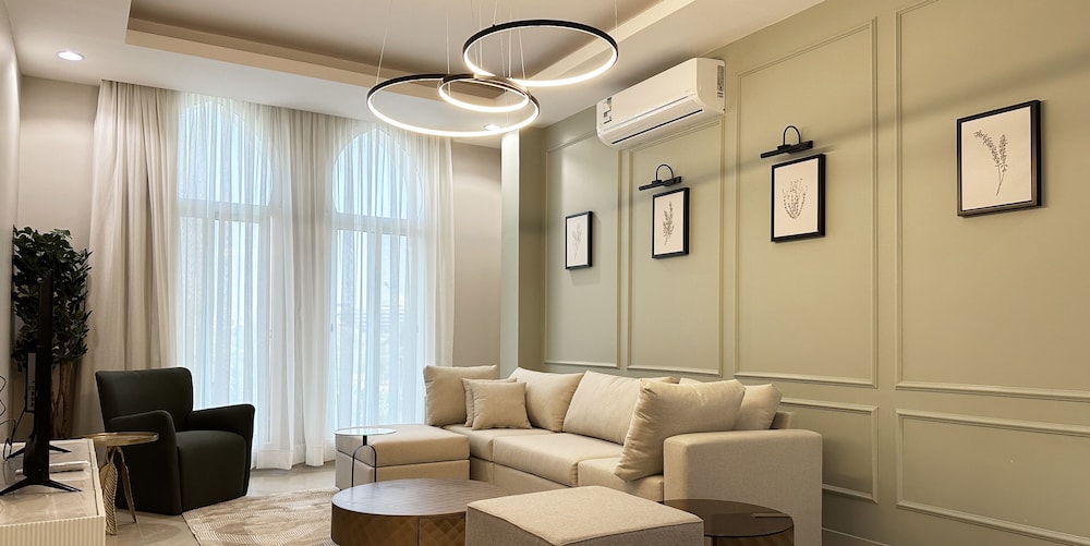 Al Mutamarat A 13 Timeless History GX22 — 4-Star Luxury Hotel in Riyadh, Saudi Arabia