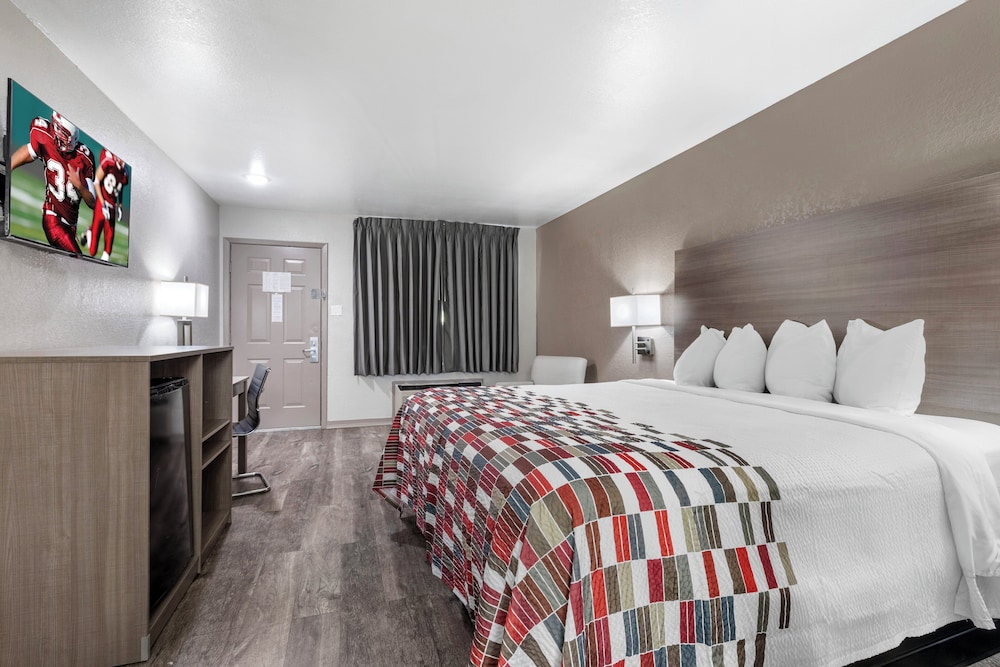 Red Roof Inn Canton TX - photo 15