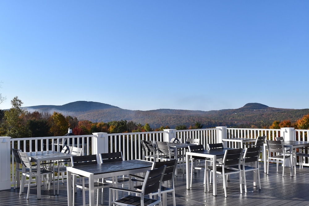 The Lucerne Inn - photo 52