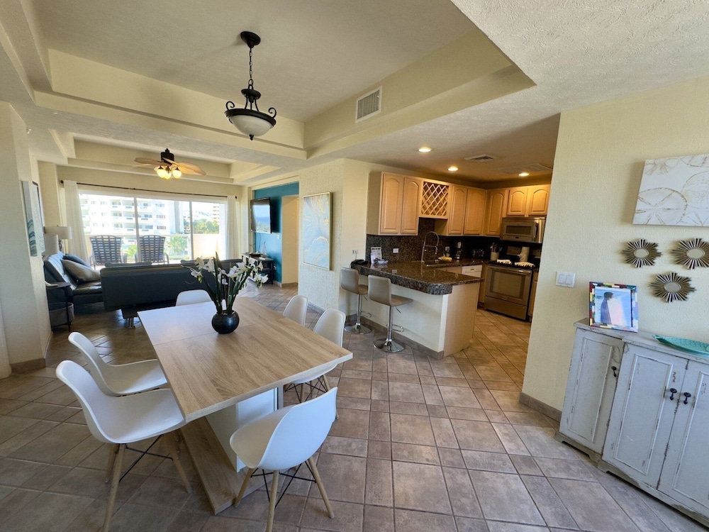 Beautiful 2 Bedroom Condo on the Sea of Cortez at Las Palmas Resort D 501 2 Condo by RedAwning in Puerto Penasco, Mexico
