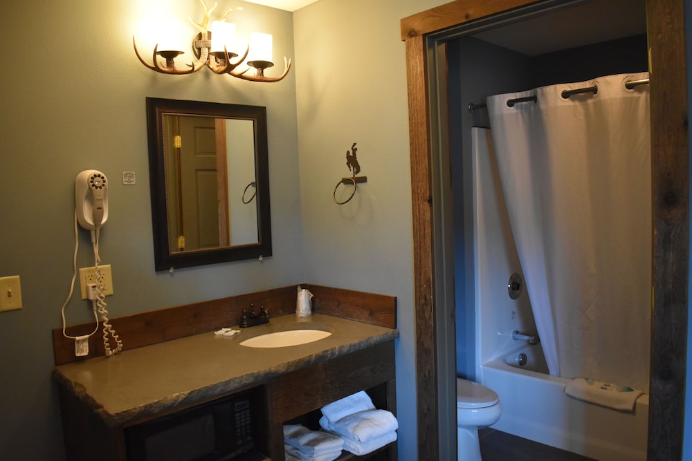 Big Bear Motel - photo 49