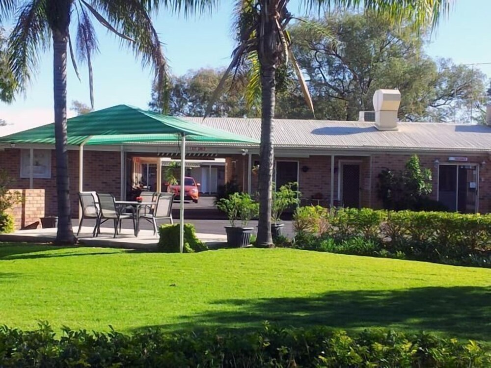 Charleville Waltzing Matilda Motor Inn — Charleville — photo 2