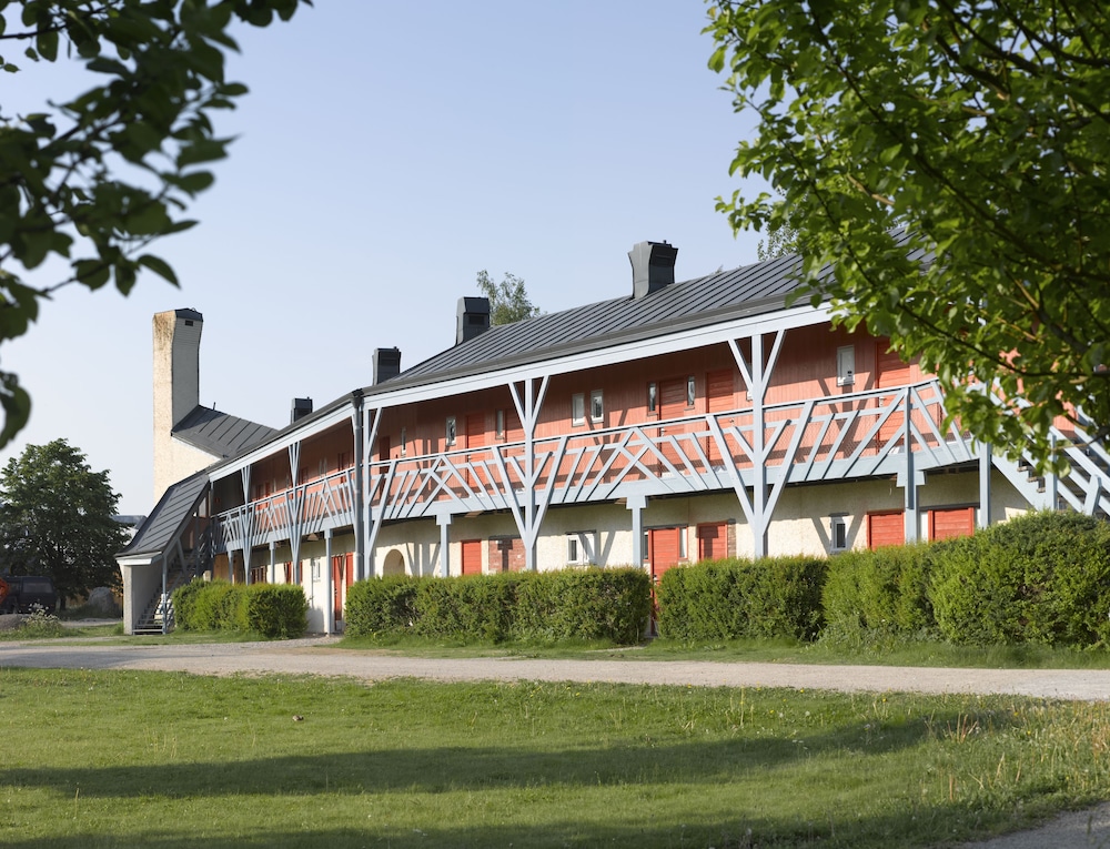 Ytterjarna Hotell Konferens — Jaerna