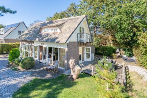 Les Planchettes - carbon neutral hotel in Unknown City