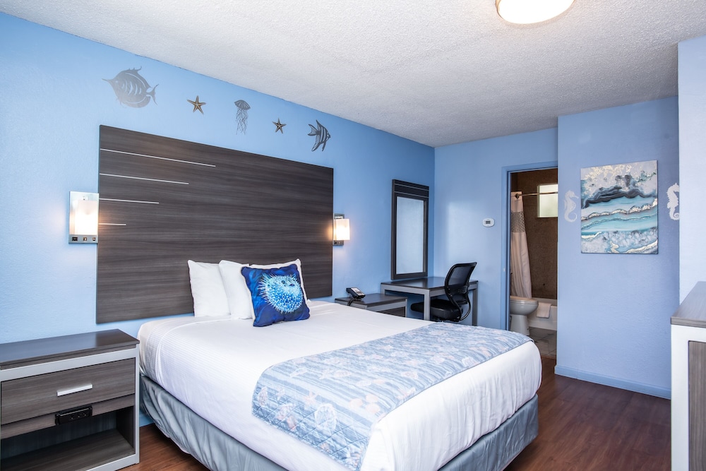Aqua Breeze Inn - photo 24
