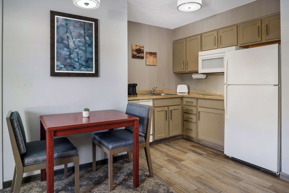 Homewood Suites by Hilton Erie - photo 15