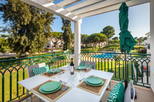 Epic Falésia Apartment by The Portuguese Butler — 4-Star Luxury Hotel in Olhos De Agua, Portugal