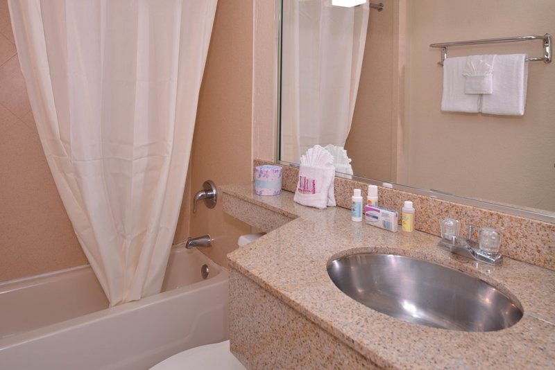 Tp Hotel - photo 22