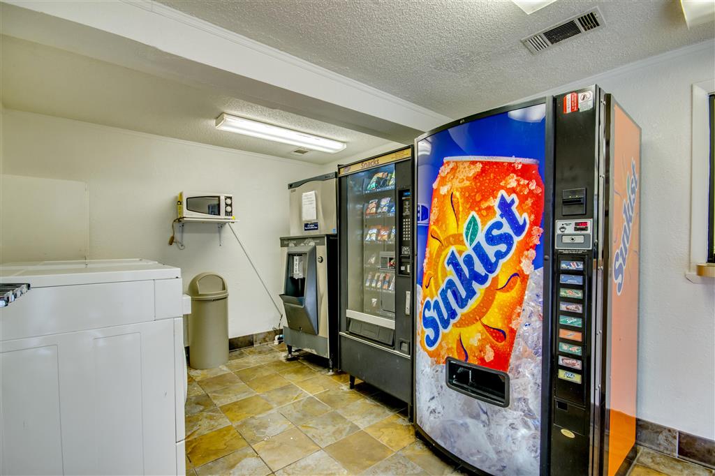 Motel 6 Saint Joseph MO - photo 20