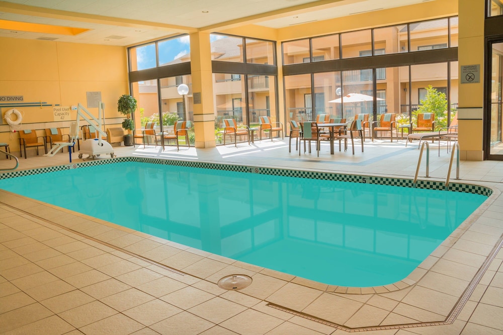 Courtyard by Marriott Chicago Deerfield - photo 14