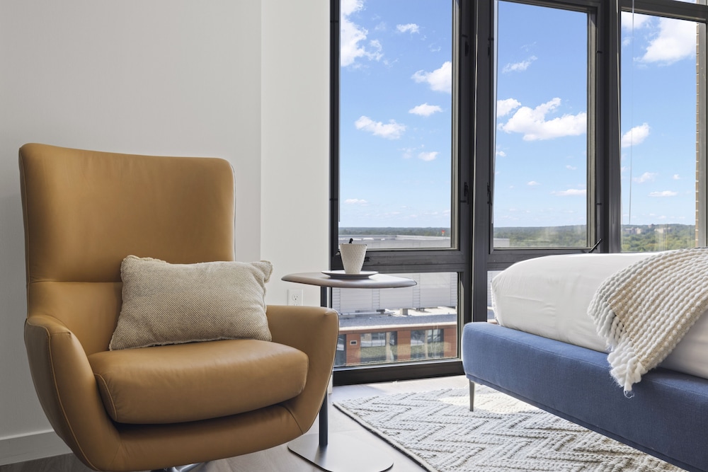 Placemakr Marymount Ballston - photo 8
