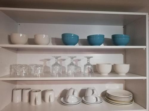 Rondebosch East Garlandale STRICTLY HALAAL fresh garden cottage