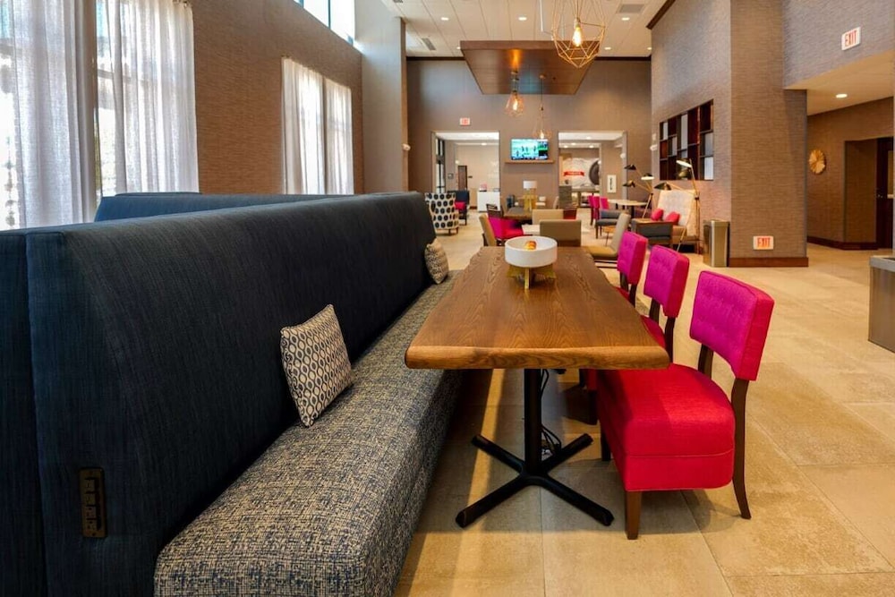 Hampton Inn & Suites Aurora South Denver - photo 13
