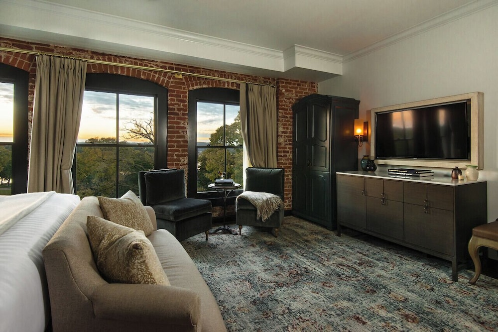 The Charmant Hotel - photo 17