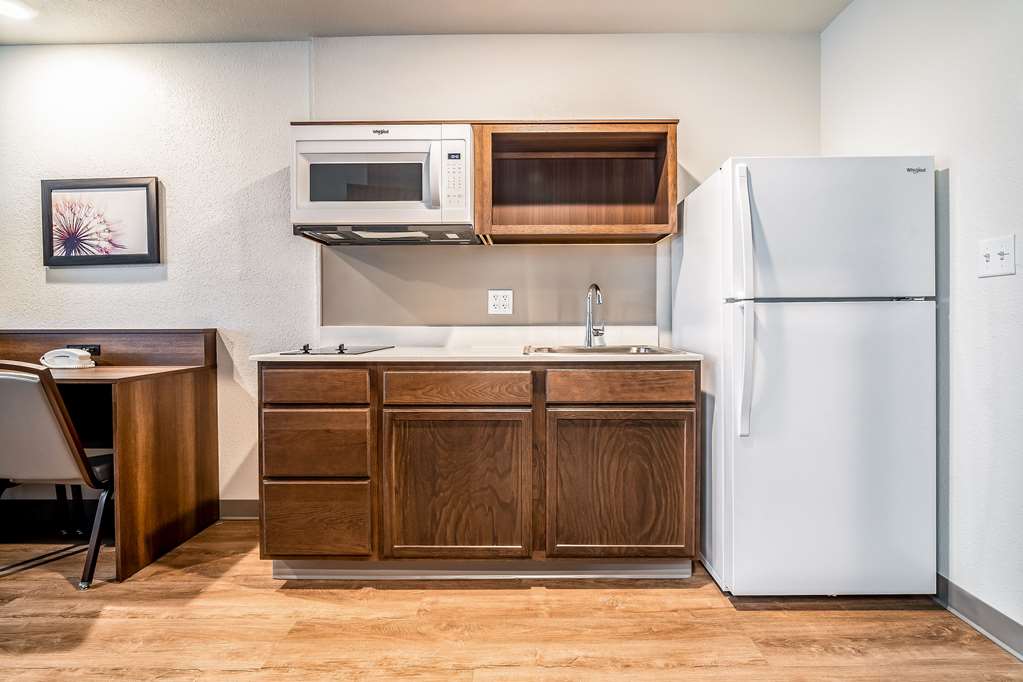 WoodSpring Suites Naples West - photo 20