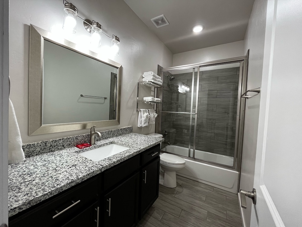 Longhorn Flats - photo 12