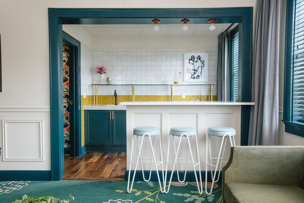 Hotel Clermont - photo 2