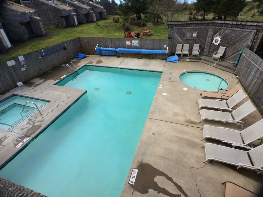 Surfcrest Resort - photo 36