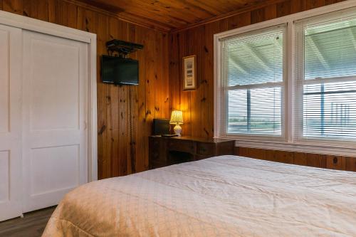Jerseys Shore by Oak Island Accommodations - photo 46