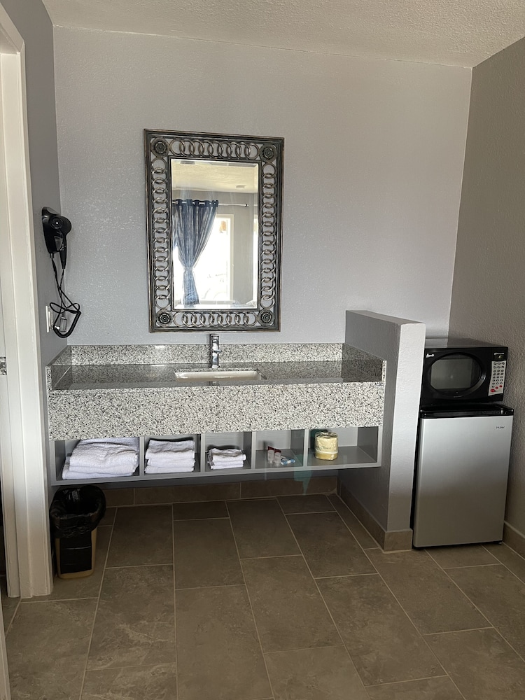 Ridge Motel - photo 2