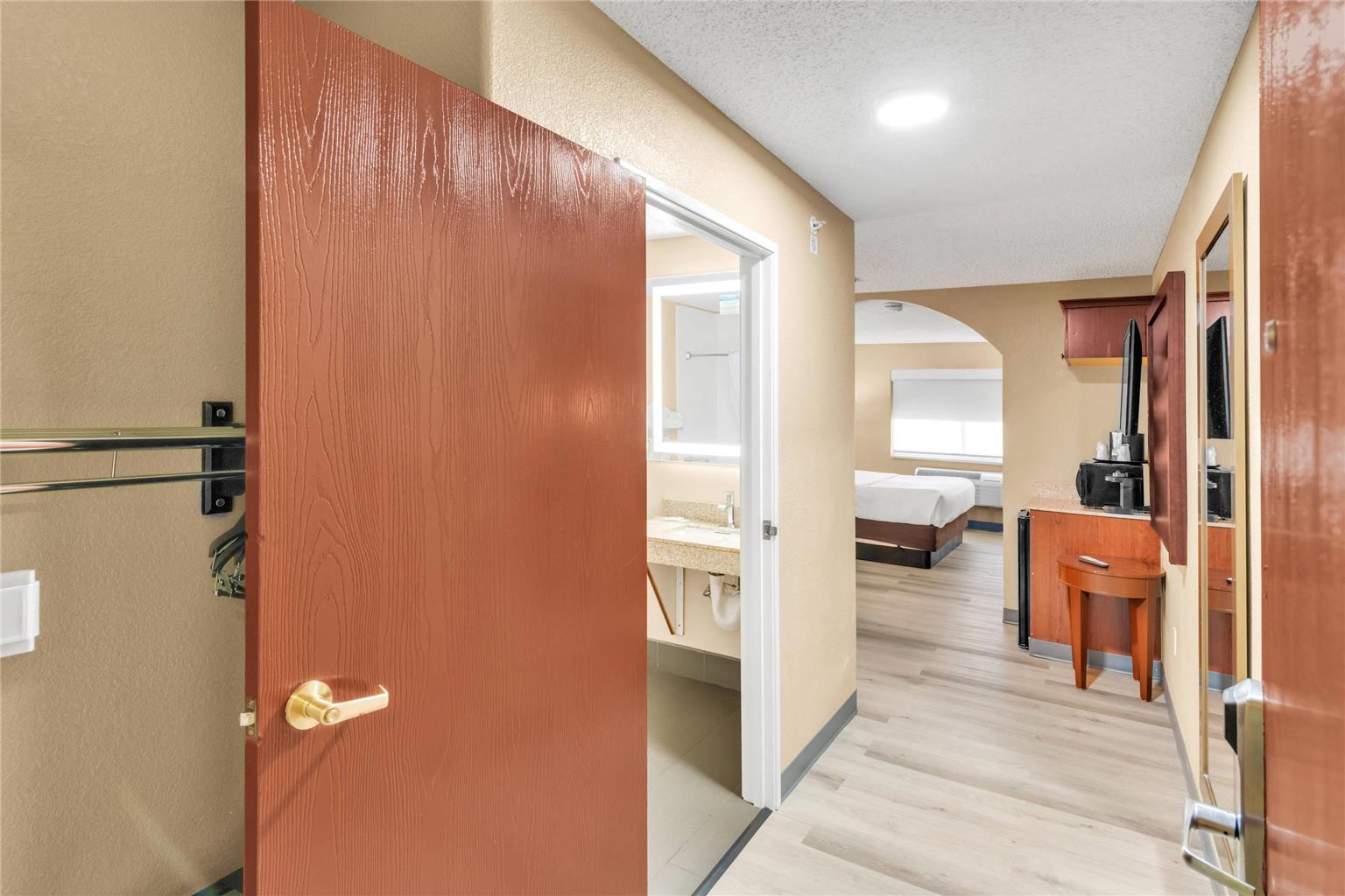Comfort Suites Lakewood Denver - photo 26