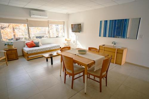 Edificio Olascoaga Centro 1 — 4-Star Luxury Hotel in San Rafael, Argentina