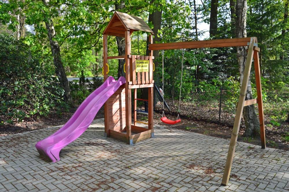 Children's play area - outdoor