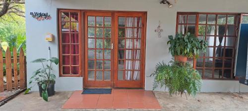 Our Place Family 5 bed unit — 4-Star Luxury Hotel in Bloemfontein, South Africa