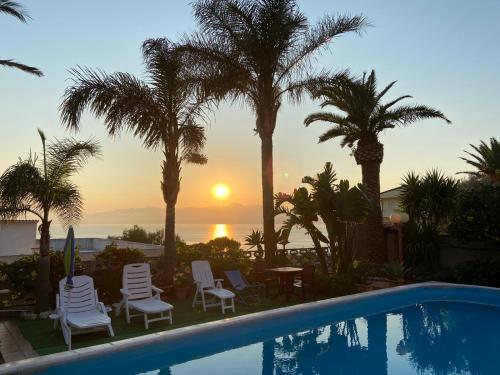 Villa Maria — 4-Star Luxury Hotel in Reggio Calabria, Italy