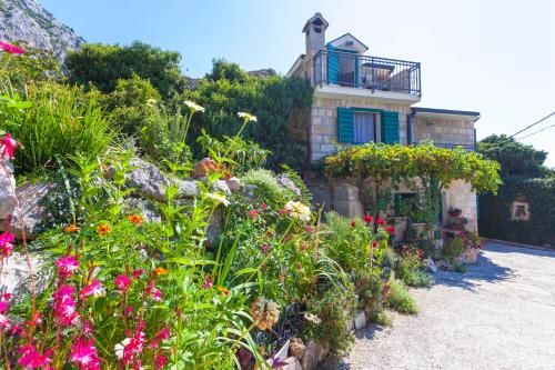 Holiday home Lavanda Grubisic Tucepi — 4-Star Luxury Hotel in Tucepi, Croatia