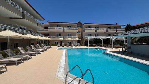 Sarti Plaza in Sarti, Greece