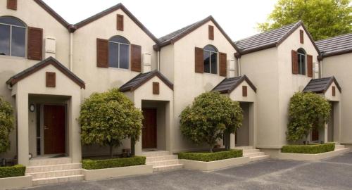 Apartment Twelve — 4-Star Luxury Hotel in Taupo, New Zealand