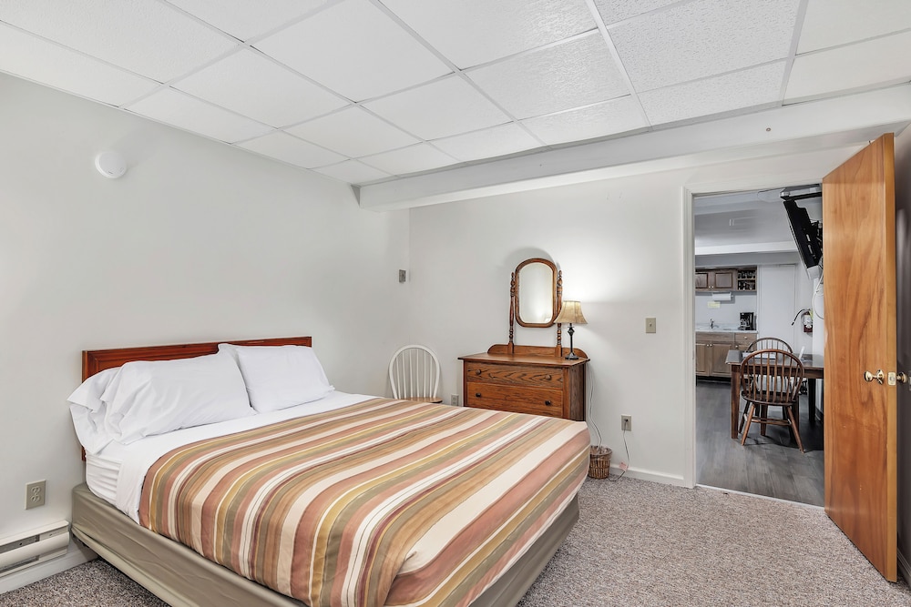 Bayside Inn & Marina - photo 15