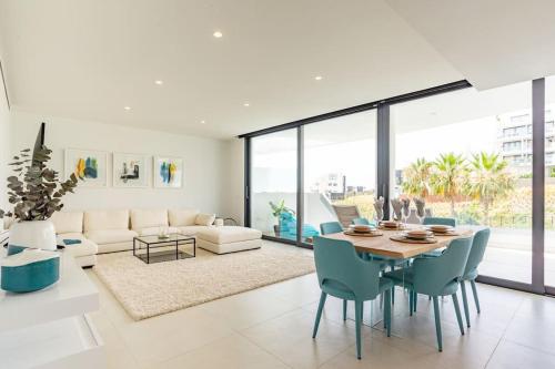 Lux Resort Higueron West Vxl — Fuengirola