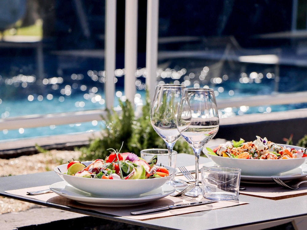 Mercure Pau Palais Sports in Pau, France