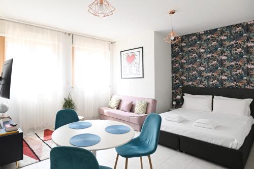 L Arche Comfortrelax Blue Fern House — 4-Star Luxury Hotel in Milan, Italy