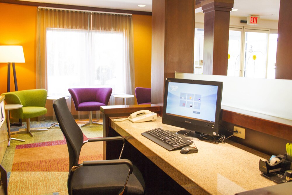 Fairfield Inn & Suites Fort Walton Beach Eglin AFB - photo 25